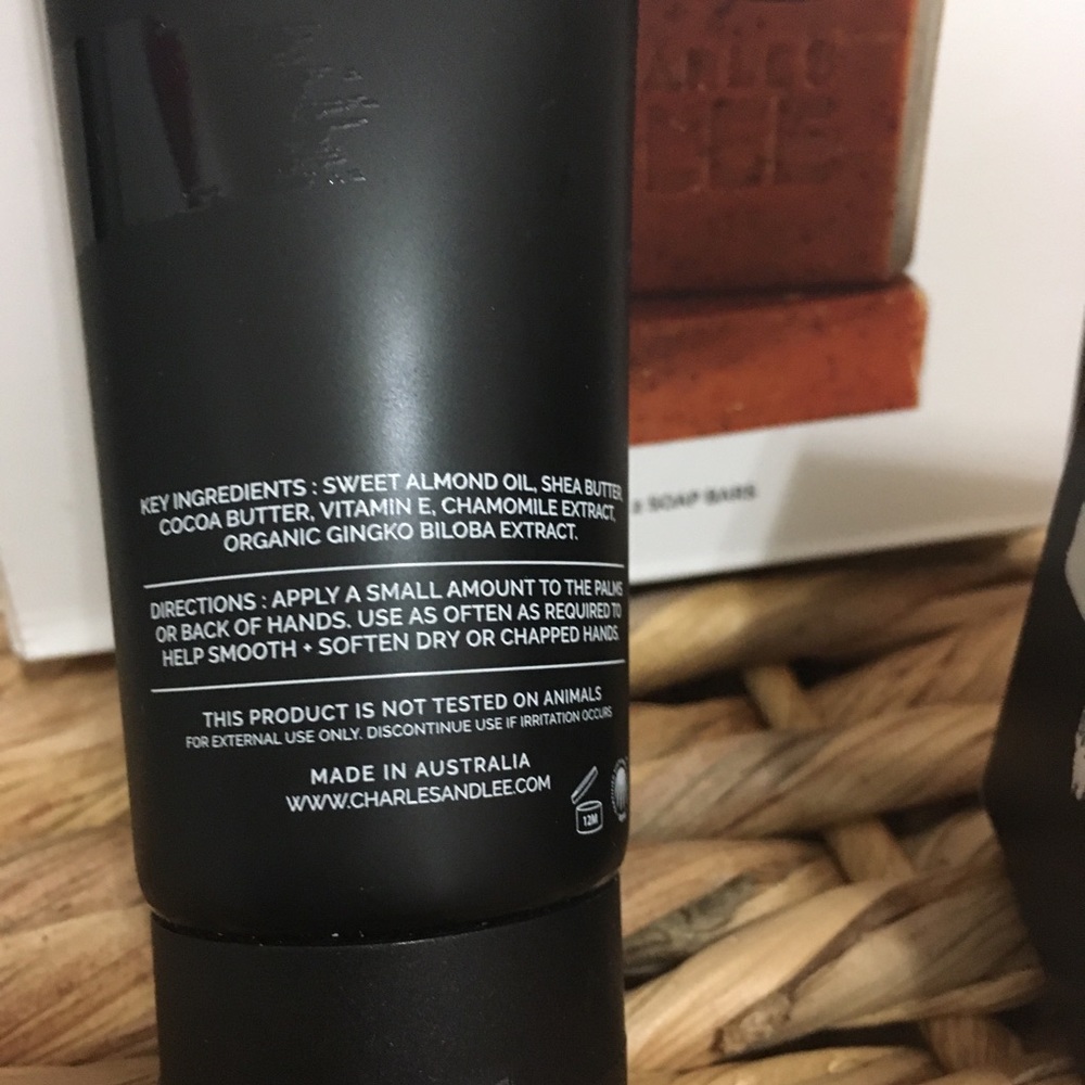 🆕 Charles + Lee Hands-on Grooming Kit! 💥 - Picture 6 of 6